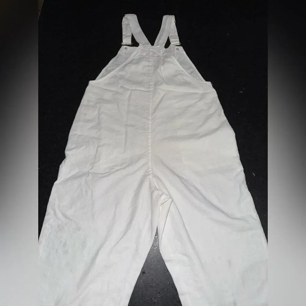 UEC Stoney Clover Lane White Linen Rayon Blend Cropped Overalls SZ M